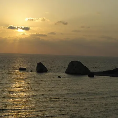 Fantastic Golf View Inia 26 On Aphrodite Hills Resort, Within Walking Distance To Centre Kouklia