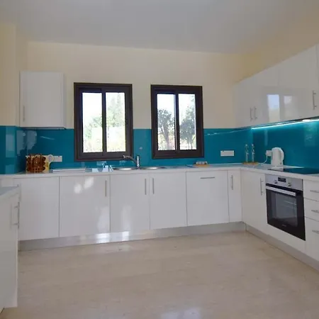 Fantastic Golf View Inia 26 On Aphrodite Hills Resort, Within Walking Distance To Centre فيلة كوكليا
