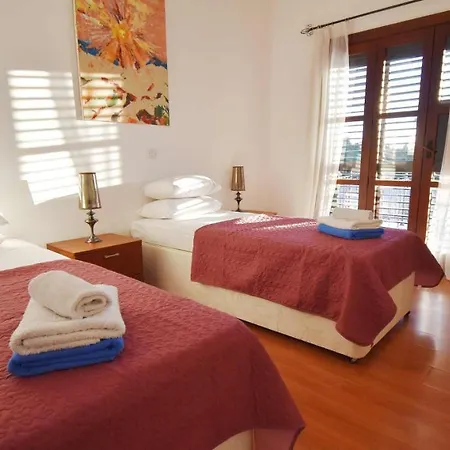 Fantastic Golf View Inia 26 On Aphrodite Hills Resort, Within Walking Distance To Centre * كوكليا