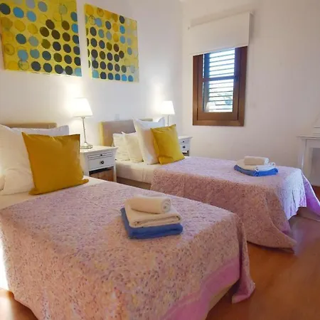 Fantastic Golf View Inia 26 On Aphrodite Hills Resort, Within Walking Distance To Centre فيلة *